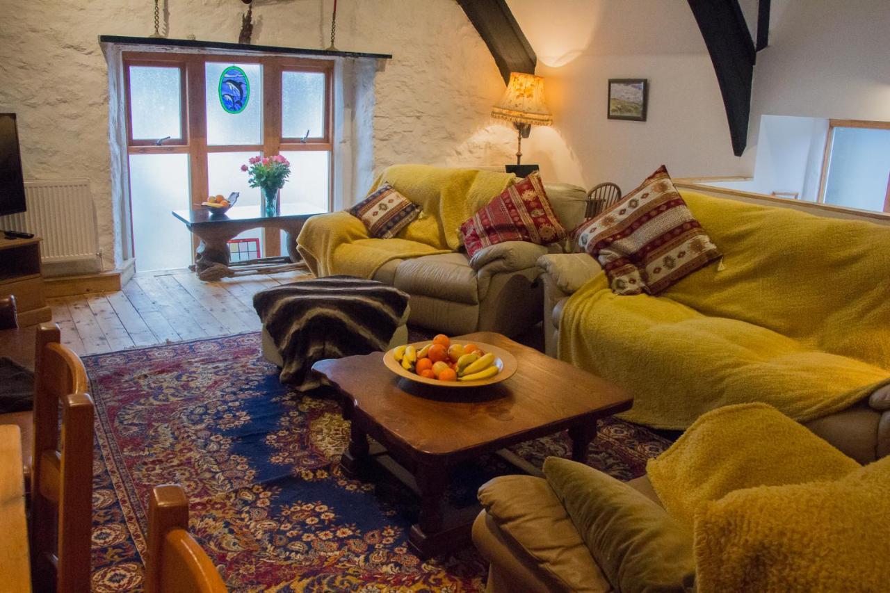 James John Hamilton House And Backpacker Hostel Fishguard Exterior foto